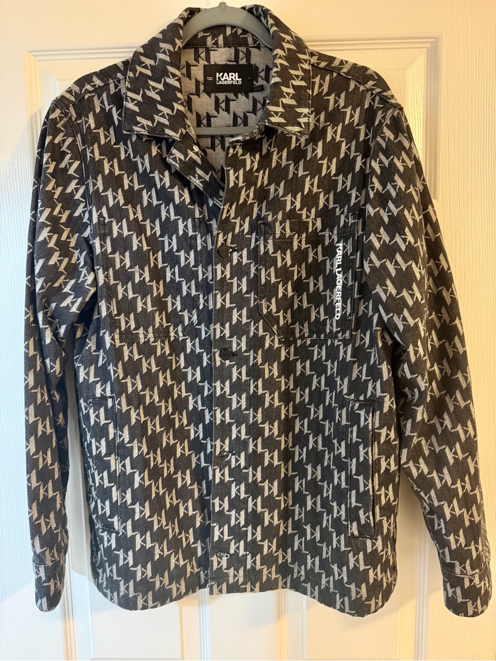 Karl Lagerfeld Black & White Patterned Lightweight Shirt Jacket✅